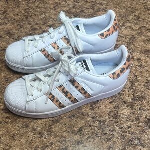 EUC WORN ONCE adidas Superstar White Sneakers with Leopard Print Stripes
